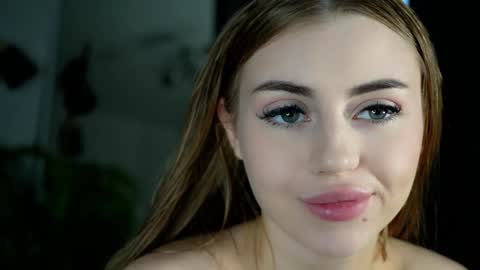 Snapshot of cirilada chatting on 12.06.24 Sandy online show from 12.06.24