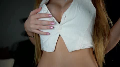 Snapshot of cirilada chatting on 12.07.24 Sandy online show from 12.07.24