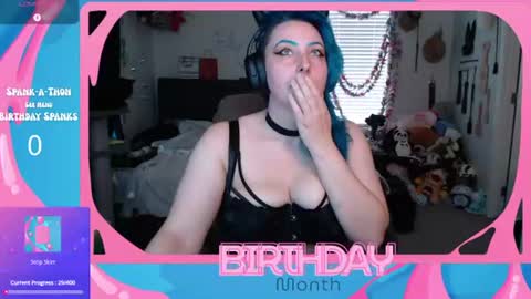 Snapshot of cirquenoirblu chatting on 07.31.26 Blu online show from 07.31.26