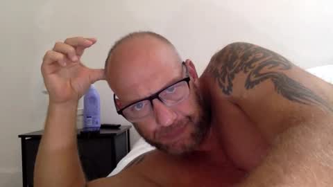 . online show from 11.12.25