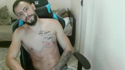 Snapshot of ciupp chatting on 10.13.25 Ciupp online show from 10.13.25