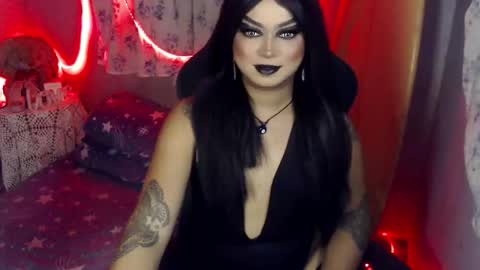 Snapshot of cj_parker69 chatting on 04.23.26 QUEEN CESS online show from 04.23.26