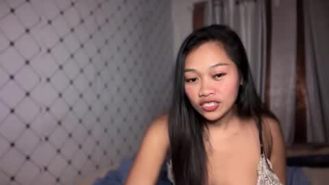 Snapshot of cj_vee chatting on 02.25.26 cj vee online show from 02.25.26