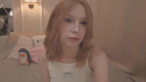 Claire Bennett online show from 10.09.25