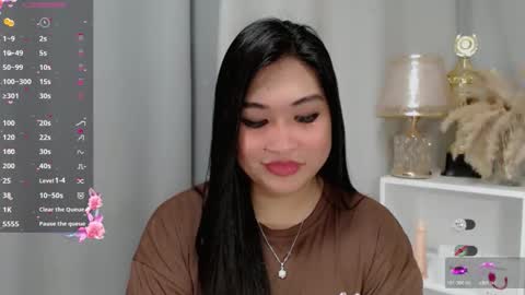 Snapshot of claire_wntr chatting on 04.27.26 CLAIRE online show from 04.27.26