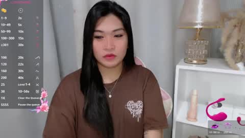 CLAIRE online show from 07.06.26
