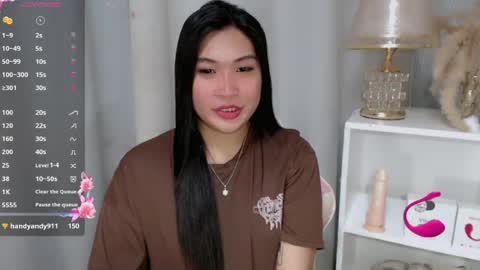 CLAIRE online show from 07.06.26