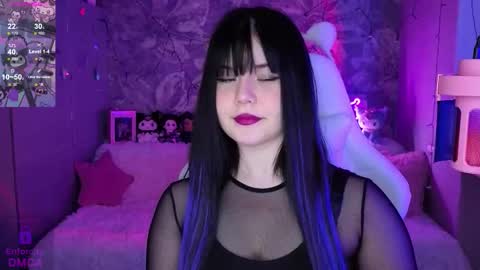 Claire Faers online show from 09.13.25