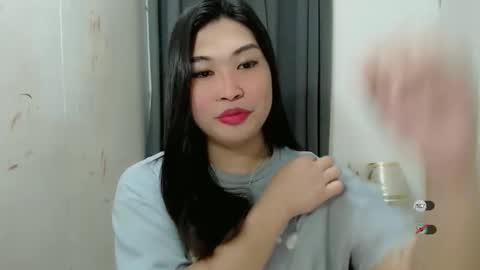 CLAIRE online show from 10.05.25