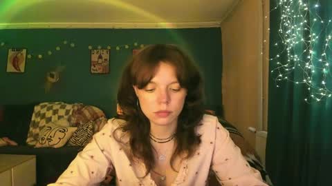 Snapshot of clancyosbourne chatting on 06.01.26 Clancy online show from 06.01.26