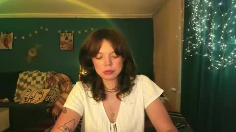 Snapshot of clancyosbourne chatting on 06.03.26 Clancy online show from 06.03.26