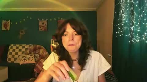 Snapshot of clancyosbourne chatting on 06.21.26 Clancy online show from 06.21.26