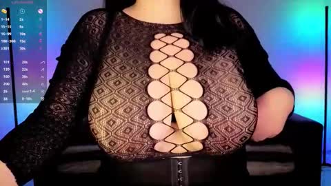 Snapshot of clara4love chatting on 11.19.25 Clara online show from 11.19.25