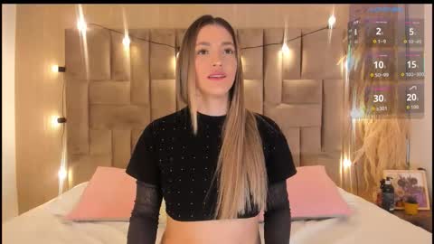 Clara del mar online show from 12.14.25