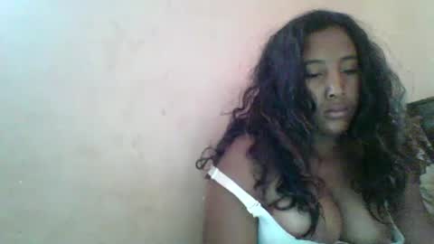 Snapshot of clarah0123 chatting on 01.16.25 Clarah0123 online show from 01.16.25