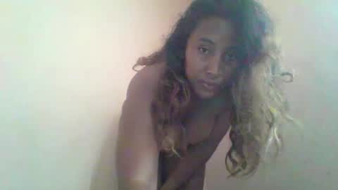 Snapshot of clarah0123 chatting on 03.05.25 Clarah0123 online show from 03.05.25