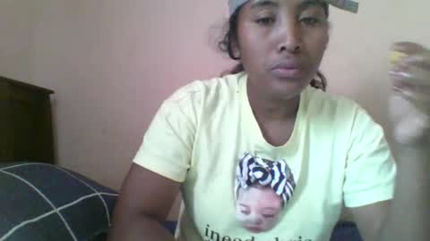 Snapshot of clarah0123 chatting on 10.09.25 Clarah0123 online show from 10.09.25