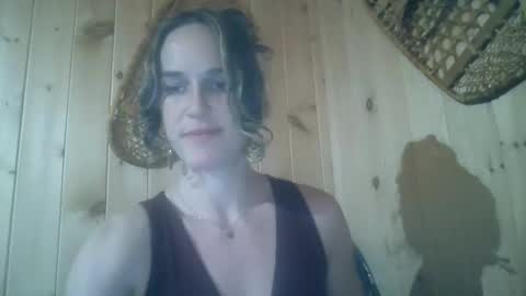 claralafontaine online show from 12.19.25