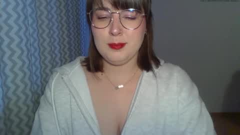 Clara online show from 04.22.26