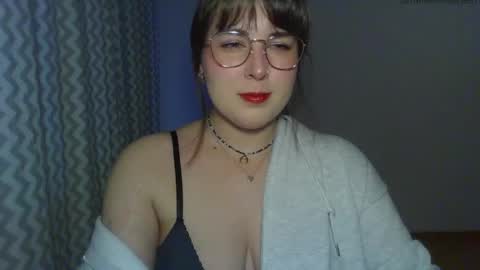 Clara online show from 05.11.26