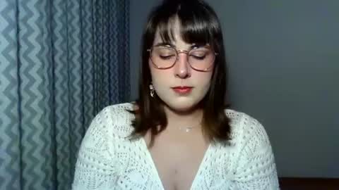 Clara online show from 07.06.26