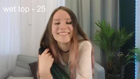 Snapshot of clare_ff chatting on 03.05.25 Claire online show from 03.05.25