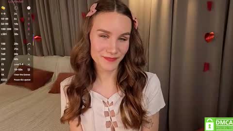 Snapshot of clare_ff chatting on 02.11.26 Claire online show from 02.11.26