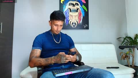 Juanpaindependent model online show from 12.14.24