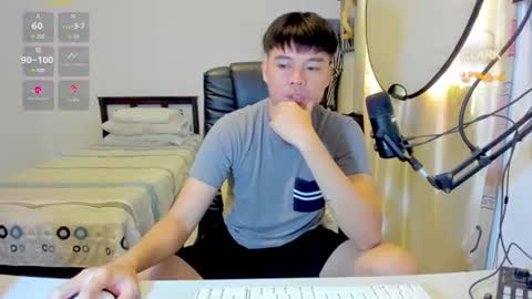 Snapshot of clarkyplaze chatting on 07.14.26 Clark online show from 07.14.26