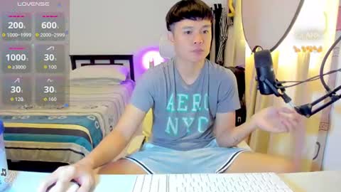 Snapshot of clarkyplaze chatting on 07.21.26 Clark online show from 07.21.26
