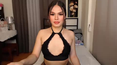 maika online show from 02.10.26