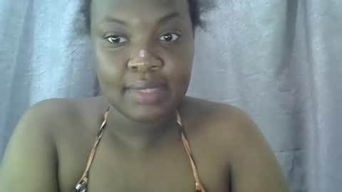 Snapshot of classy_zoey chatting on 11.17.25 classy_zoey online show from 11.17.25