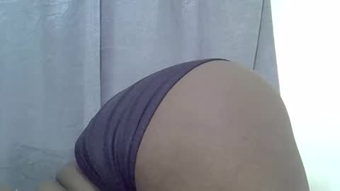 Snapshot of classy_zoey chatting on 11.28.25 classy_zoey online show from 11.28.25