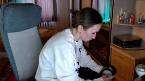 Snapshot of classyinna chatting on 01.13.26 classyinna online show from 01.13.26