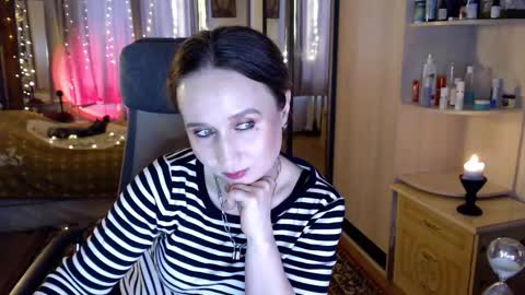 Snapshot of classyinna chatting on 01.19.26 classyinna online show from 01.19.26