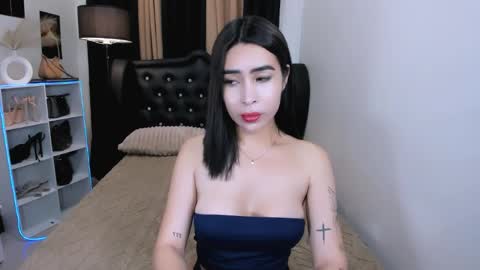 Naughty Claudia online show from 04.06.26