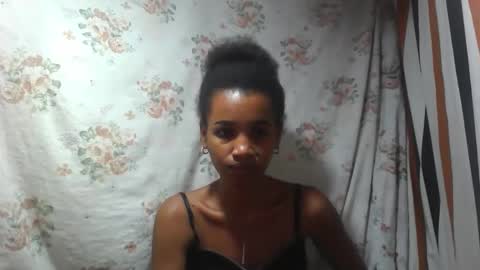 Snapshot of claudiannah chatting on 11.06.25 claudianne online show from 11.06.25