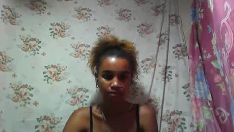 Snapshot of claudiannah chatting on 12.19.25 claudianne online show from 12.19.25