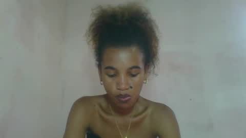 Snapshot of claudiannah chatting on 01.08.26 claudianne online show from 01.08.26