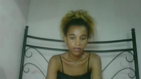 Snapshot of claudiannah chatting on 02.05.26 claudianne online show from 02.05.26