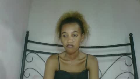 Snapshot of claudiannah chatting on 03.08.26 claudianne online show from 03.08.26