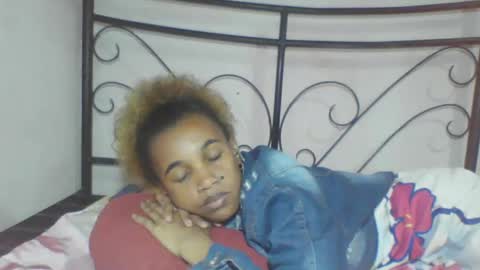 Snapshot of claudiannah chatting on 03.12.26 claudianne online show from 03.12.26