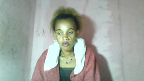 Snapshot of claudiannah chatting on 06.20.26 claudianne online show from 06.20.26