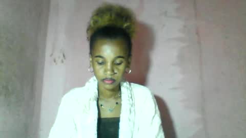 Snapshot of claudiannah chatting on 06.24.26 claudianne online show from 06.24.26