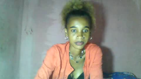 Snapshot of claudiannah chatting on 07.15.26 claudianne online show from 07.15.26