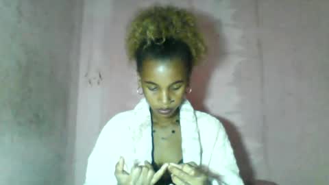 Snapshot of claudiannah chatting on 07.29.26 claudianne online show from 07.29.26