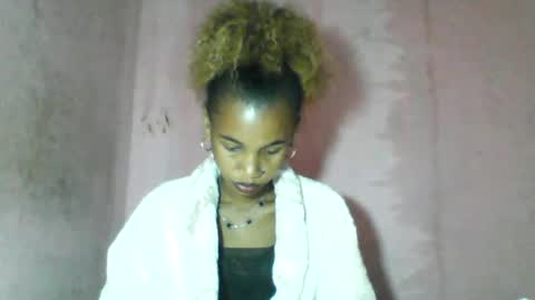 Snapshot of claudiannah chatting on 07.31.26 claudianne online show from 07.31.26
