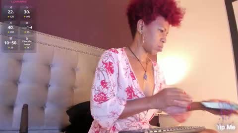 Snapshot of claudyowen chatting on 09.19.25 Anastasia Owen online show from 09.19.25