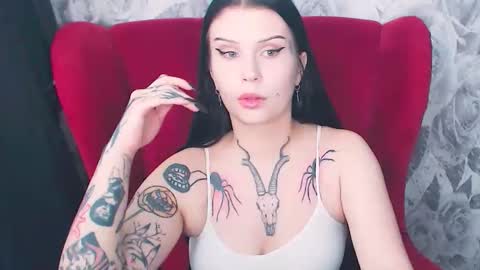 Snapshot of cleadark chatting on 03.29.26 CleaDark online show from 03.29.26