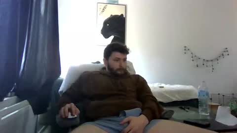 Snapshot of clem090 chatting on 03.01.25 clem090 online show from 03.01.25